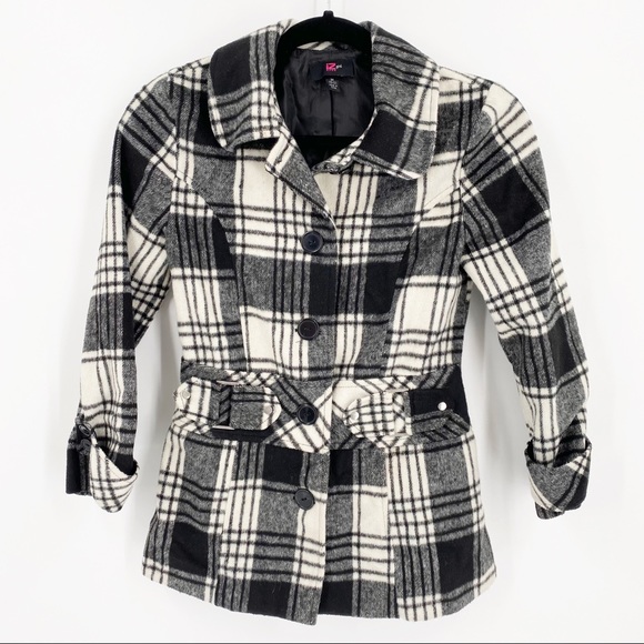 Iz Byer Other - Iz Byer Girl Black & White Plaid Belted Coat Size M (10-12)